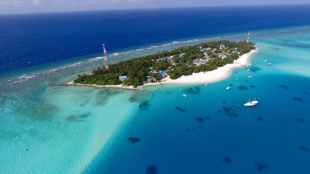 Luau Inn, Maldives Fulidhoo