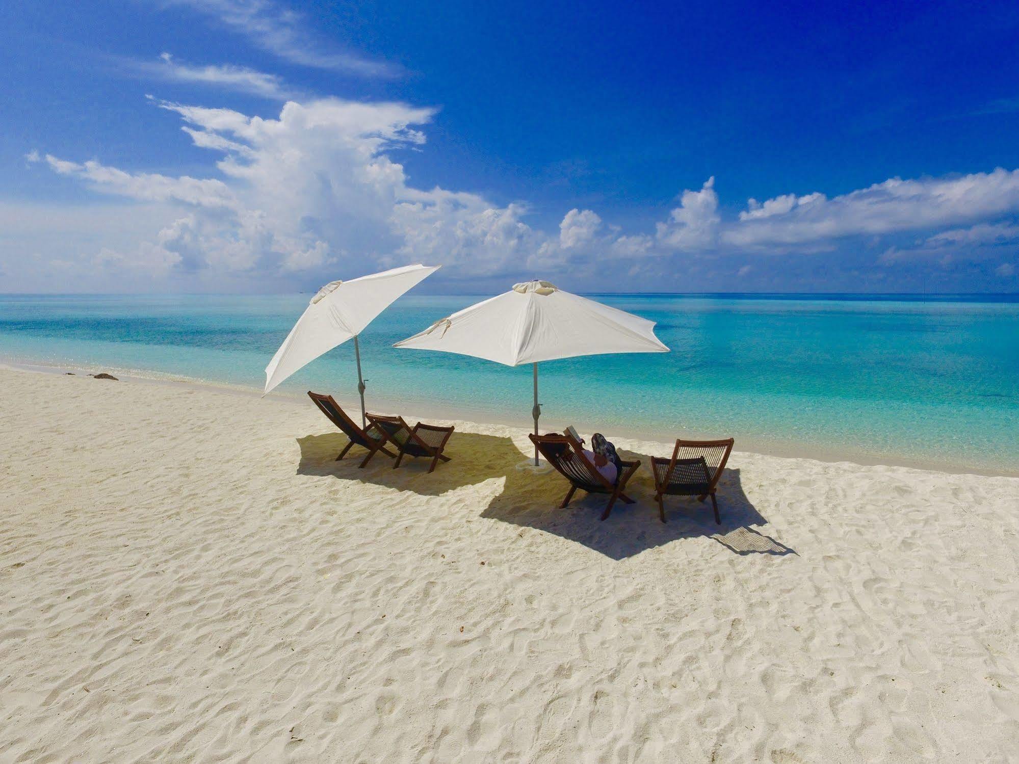 Luau Inn, Maldives Fulidhoo