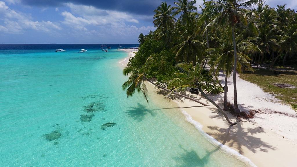 Luau Inn, Maldives Fulidhoo